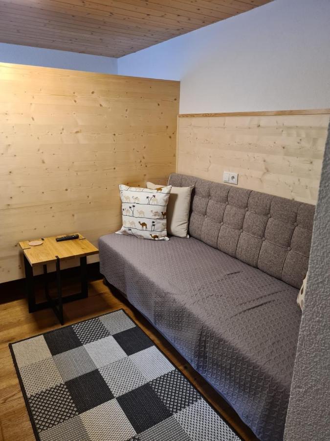 Apartment Huter Jerzens Eksteriør bilde